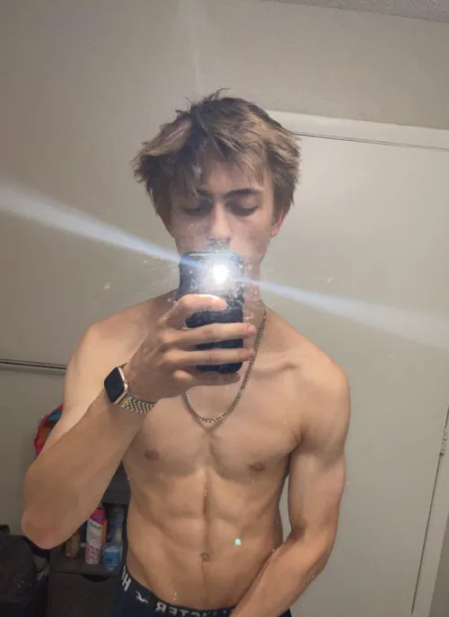 Who wants to belong to me ?