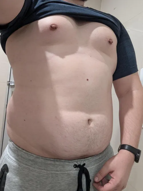 Who wants to give them a rub?