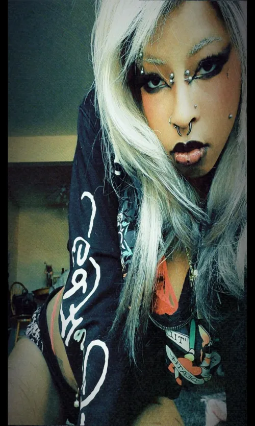 Who's gonna be a good boy and send me money for new clothes