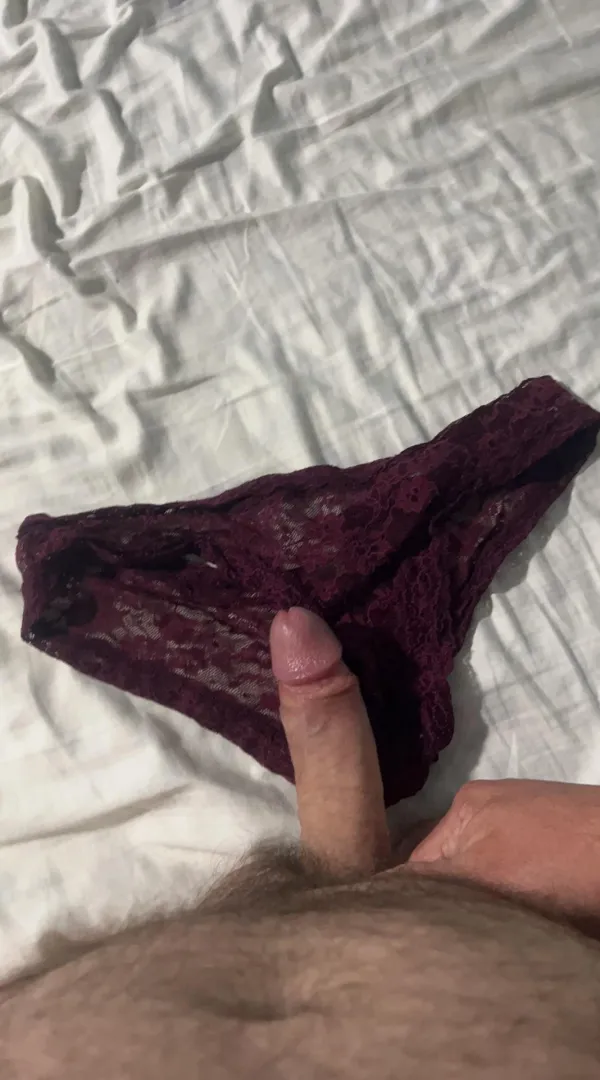 Who’s gonna watch live? k I K throwaway1766