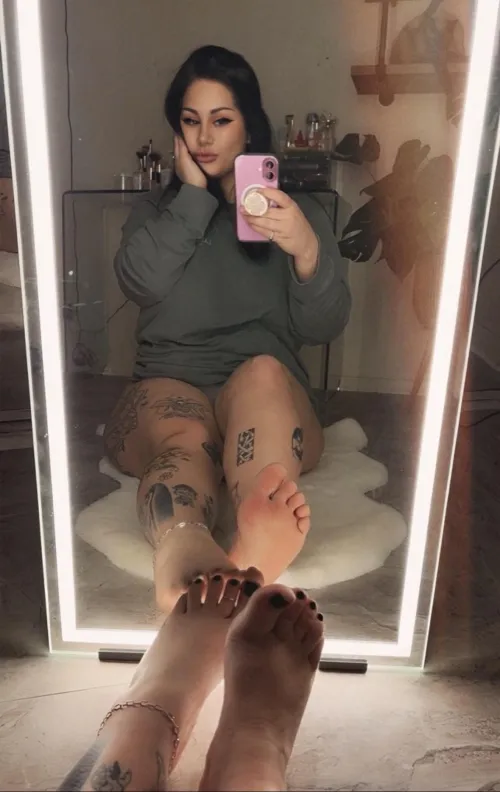 Why can’t I be modest and edgy