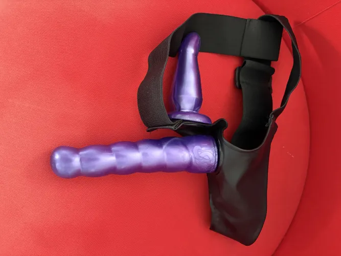 Wie doet deze om en neukt me?