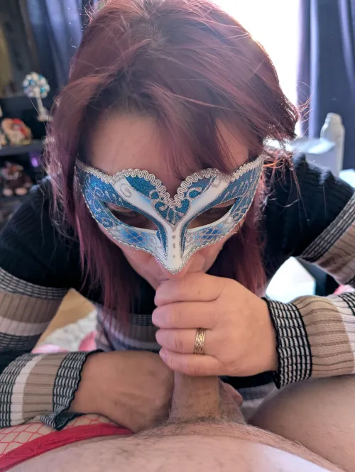 Wife loves sucking cock