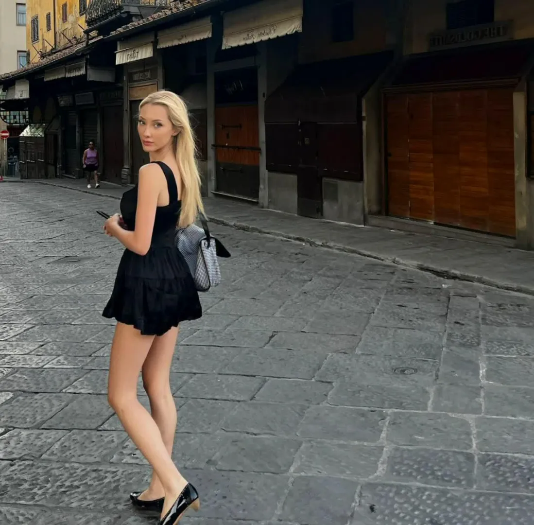 Wildness with  a sweet manner