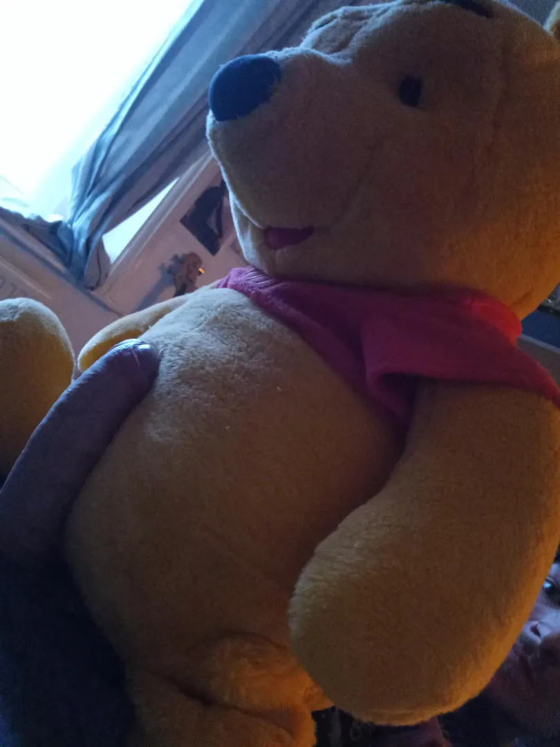 Winnie wants to borrow your honey pot
