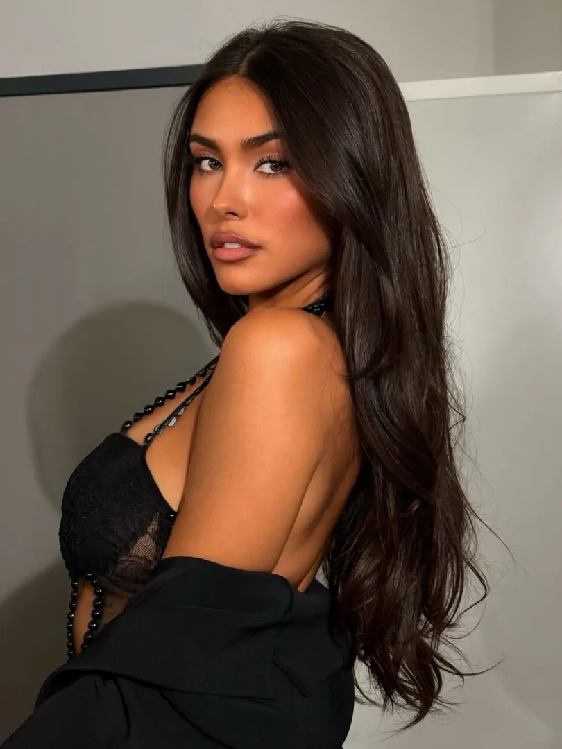 Witam! Szukam kogoś kto odegra influ(dokładnie: Suzan, Natsu, Kylie Jenner, Madison Beer) w dłuższym rozbudowanym rp najlepiej na kilka dni. Mam duże doświadczenie w erp, rozpisuje się dość dużo i kreatywnie. Dlatego też wymagam to, szczególn