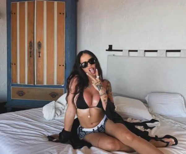 Witam, szukam osób do wspólnego RP o Fagacie. Fajnie jak będziesz miał fabułęoraz jej fotki. Chętni niech piszą na pv i zostawiają ⬆️ (jeśli komuś wcześniej nie odpisałem to przepraszam ale ciężko odpisać wszystkim.