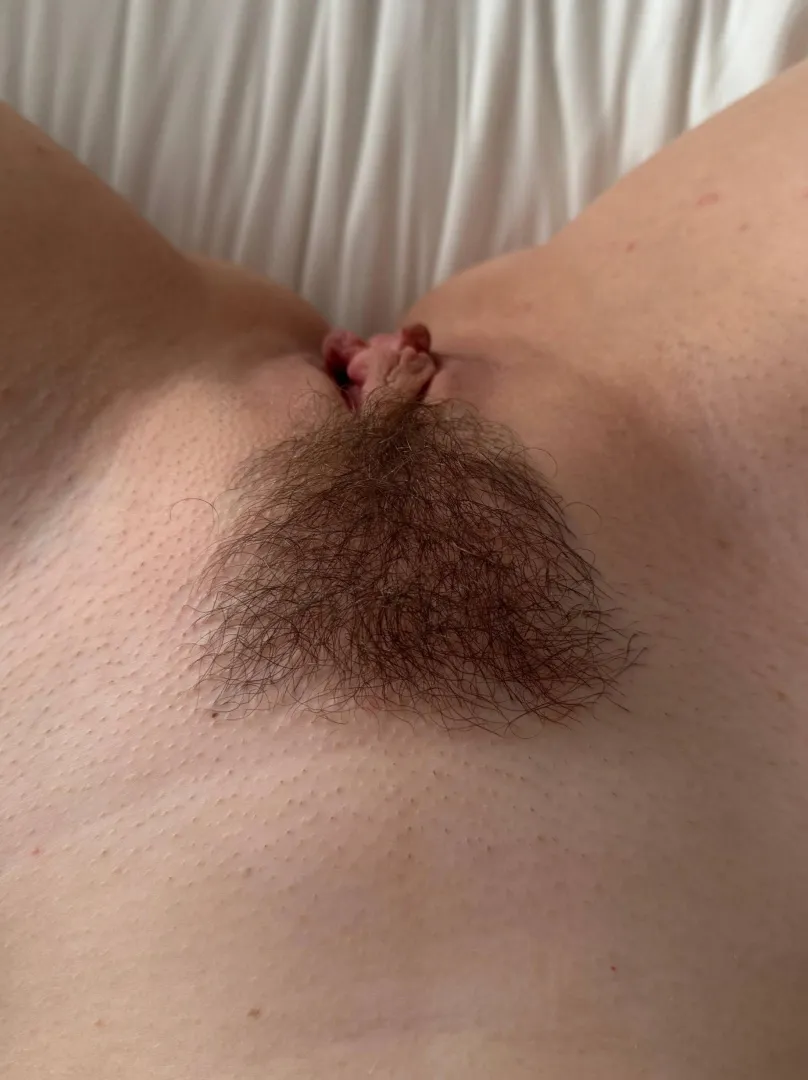 Wld u lick my pussy if I was ur gf?