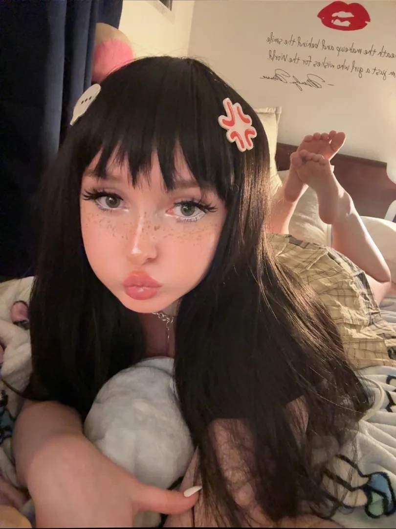 wondering if these lips look better on yours ;)