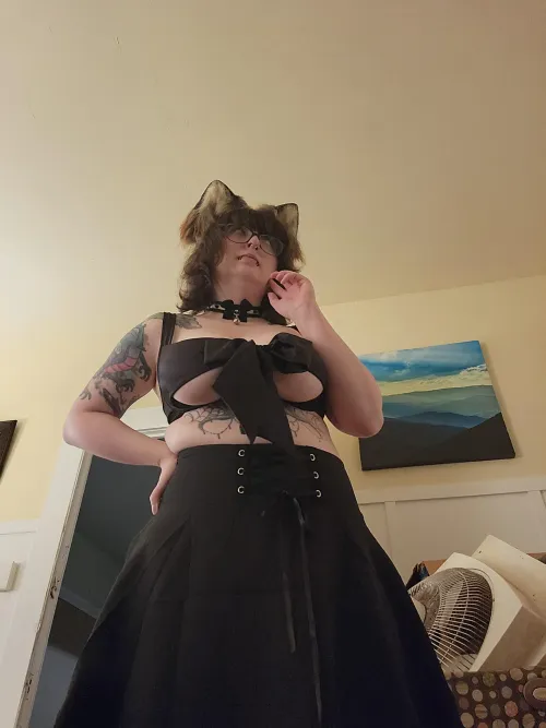 Won't you come take my clothes off?