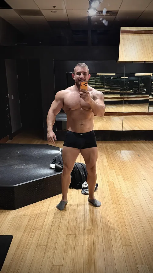 Working hard on a recomp 5'11 222lbs