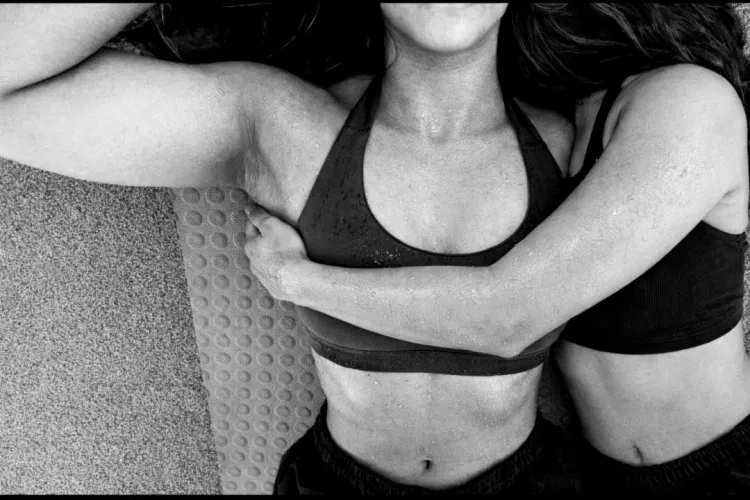 Workout with your bsf hits different on Sundays!!! [f]