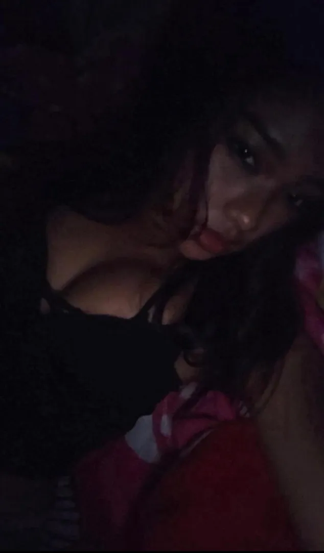 would u date an emo asian girl?