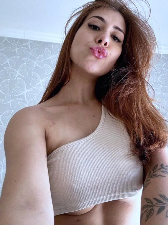 Would u let me kiss you??