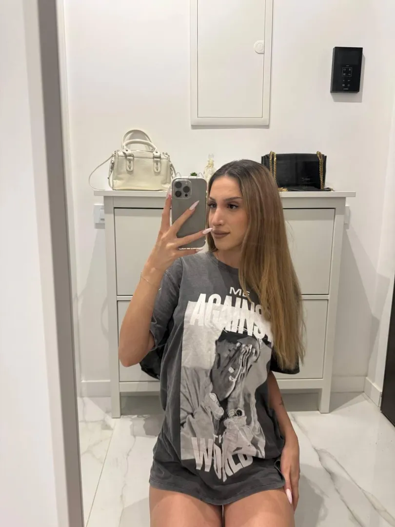 Would u let me ride you if I asked? 