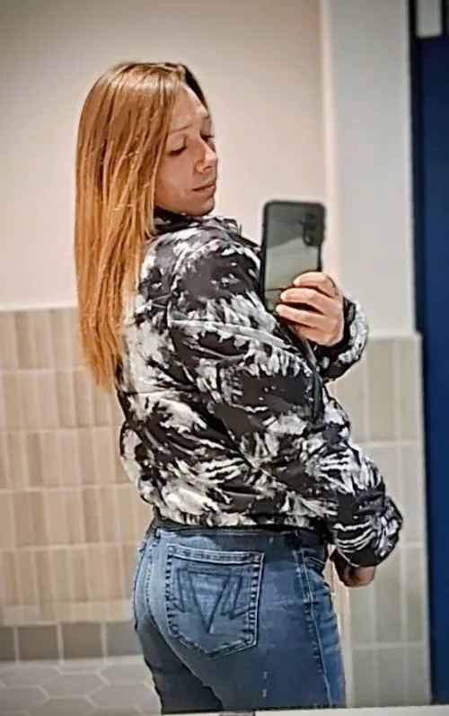 Would you be proud to say you fucked me? 