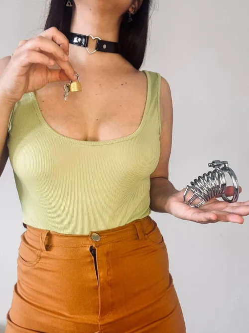 Would you date a girl with a big chastity kink?