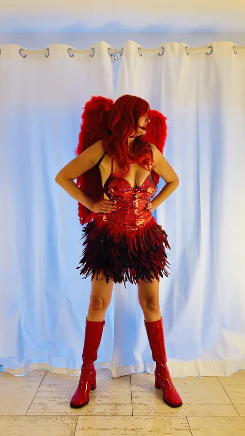 Would you fly with her tonight?