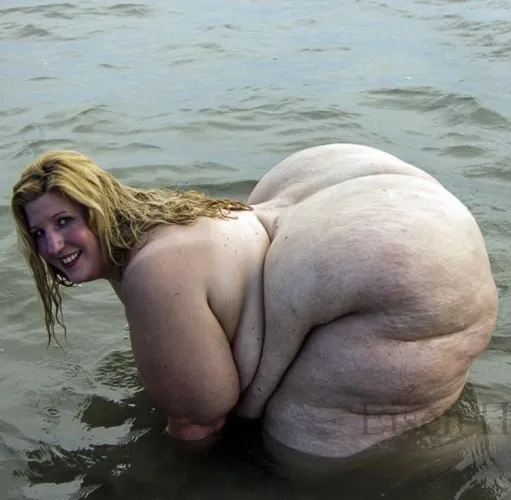 Would you fucker her the way she is just like that.