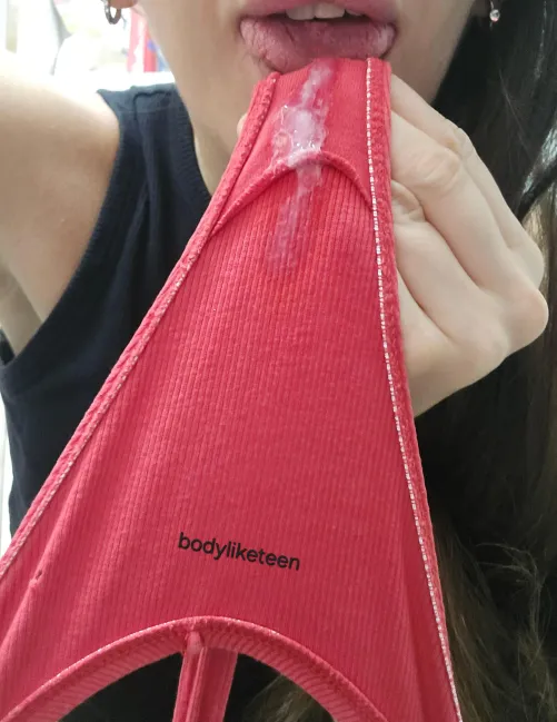 Would you kiss me romantically if you knew I just came in my panties and licked it clean