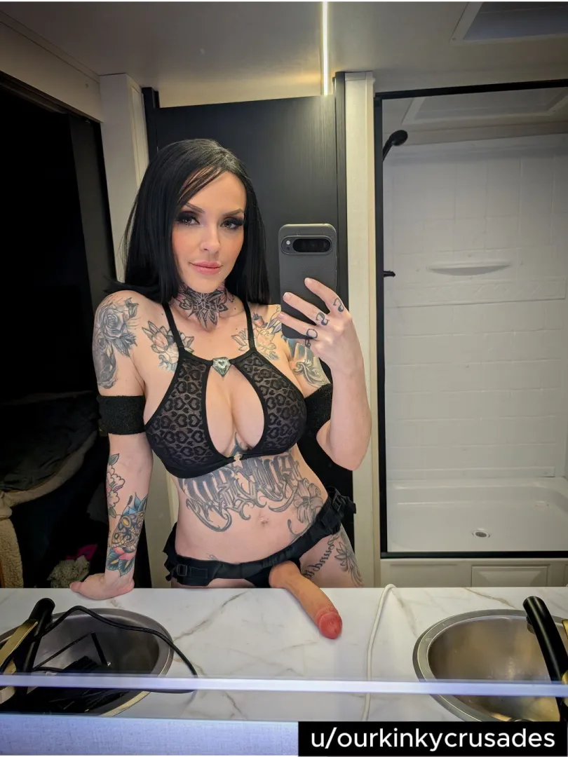 Would you let a brunette like me turn your ass into a breeding hole for alpha cock?