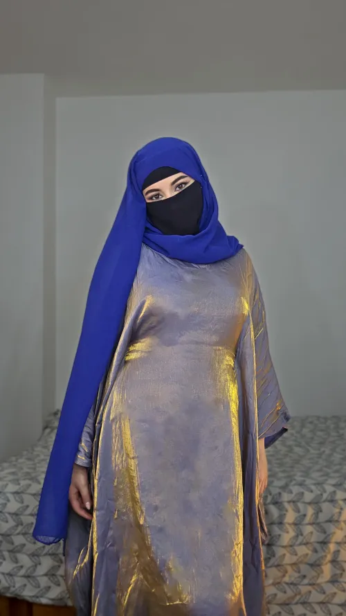 Would you like to see under my abaya?
