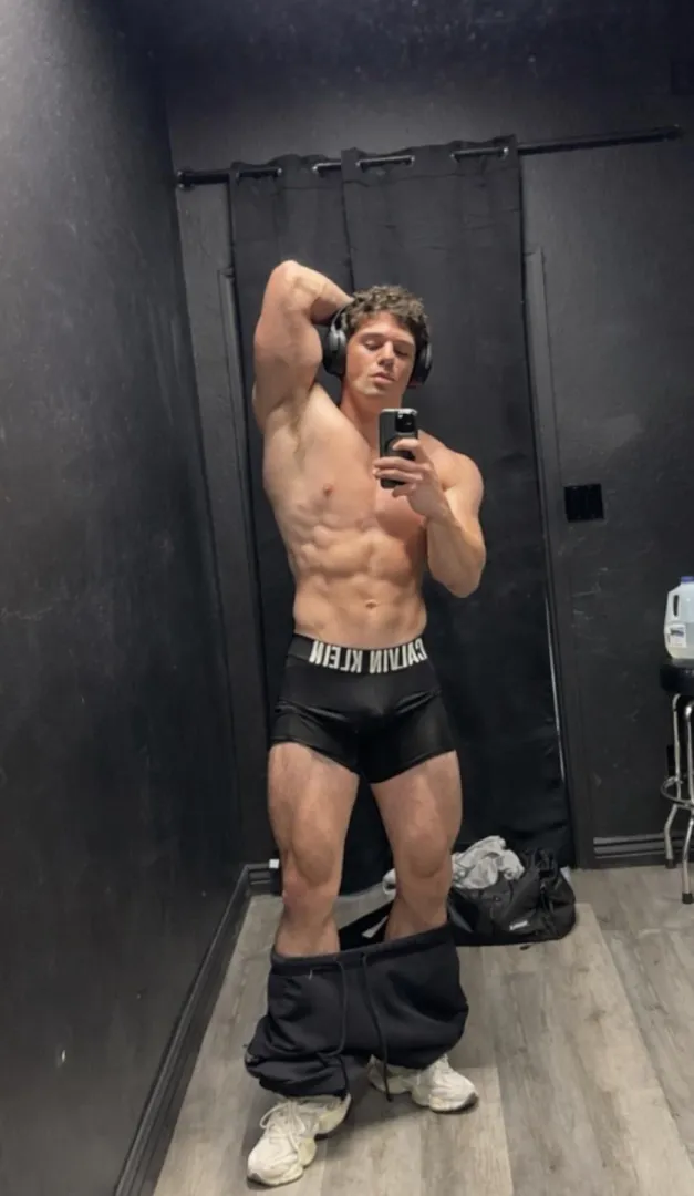 Wyd if I was next to you?