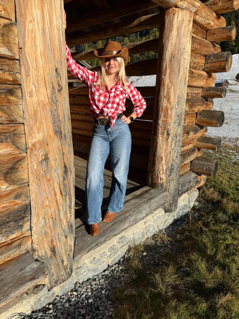 Ya know cowgirls make better lovers right