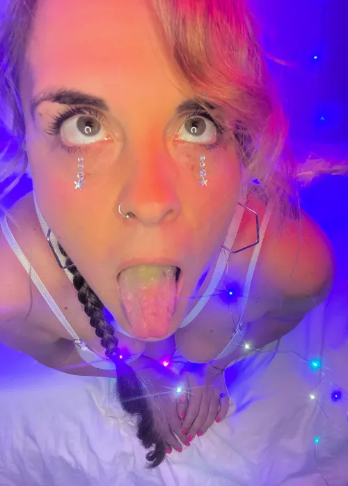 You can't imagine the dirty things she says with this sweet little angel's mouth.