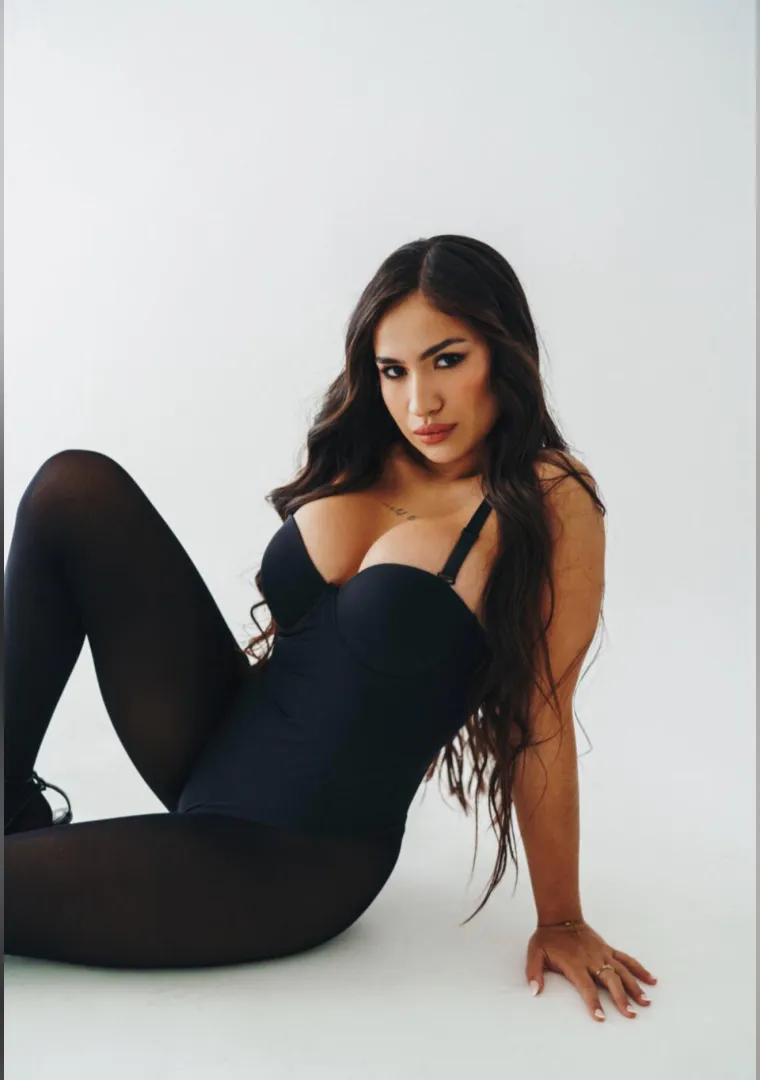 You know perfectly well that you only deserve to worship me