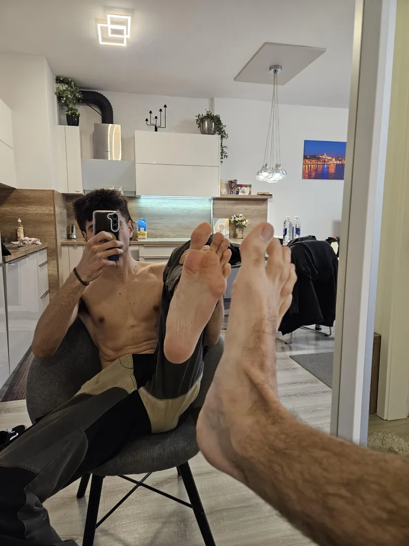 You know what they say about big feet..