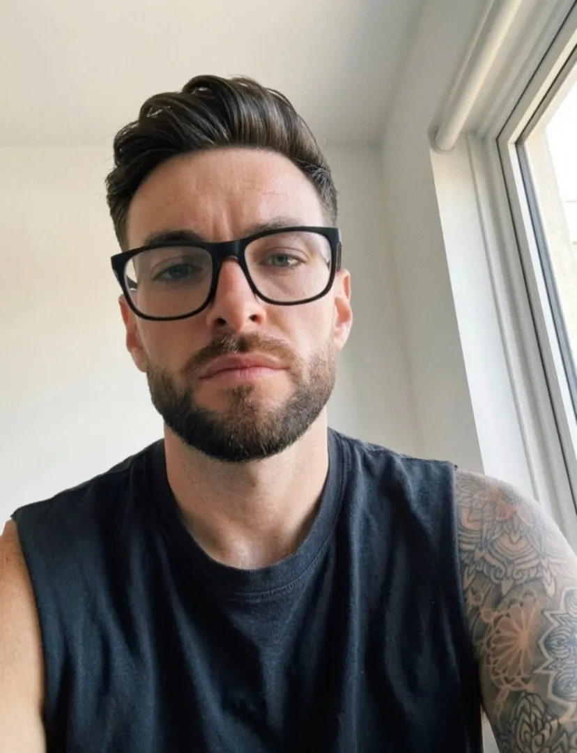 You know you are weak and you will relapse, surrender to me ‍