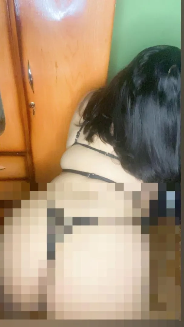 You only deserve to see my pixelated