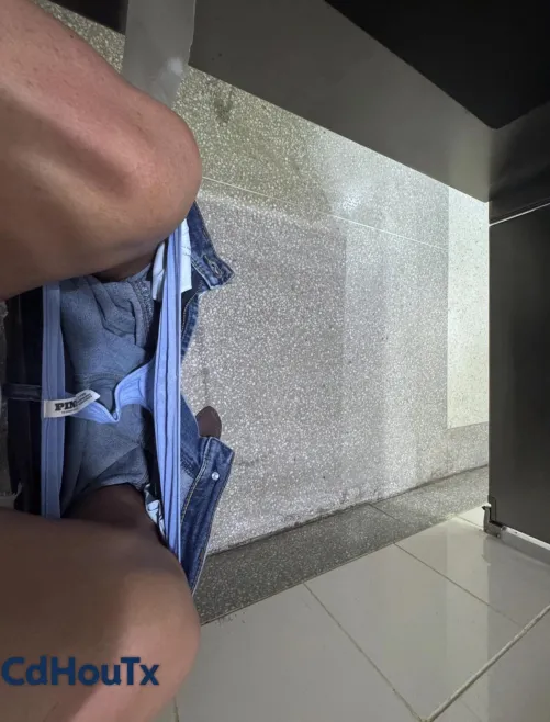 You see me pulling down my pink thong on the little door crack, what’s your next move?