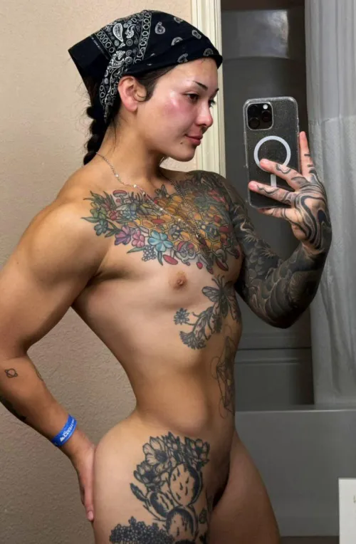 You wanna feel them flex while I'm on top, don’t you?