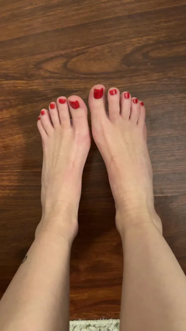 You’ll never deserve my perfect feet