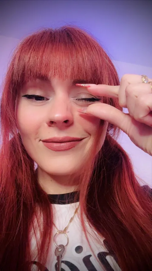 your baby dick couldnt even reach my entrance... just hump your hand and cry