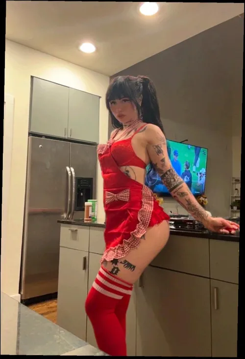 Your favorite white girl is here