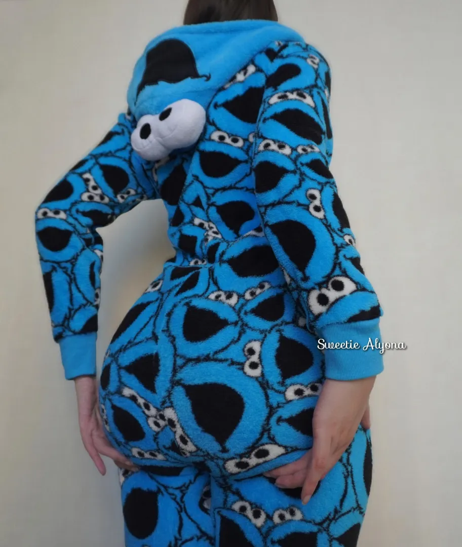 Your naughty Cookie monster 