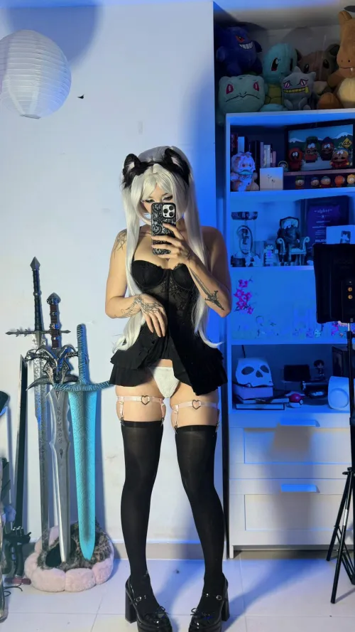 Your obedient petite freeuse kitten begging papa to come use and play with me