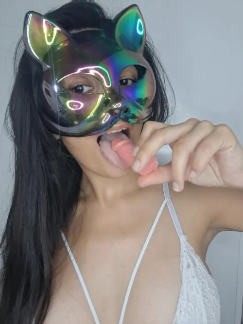 Your small penis wouldn't even make me gag, how embarrassing.