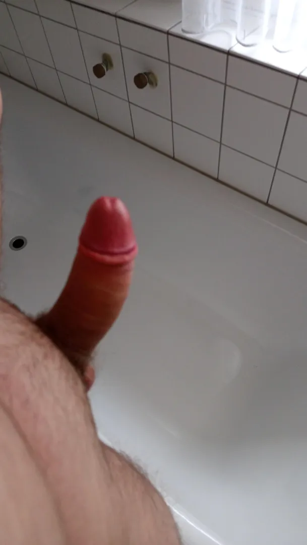 Zal jij mijn buurvrouw/buurmeisje willen zijn als ik zo voor het raam zou staan