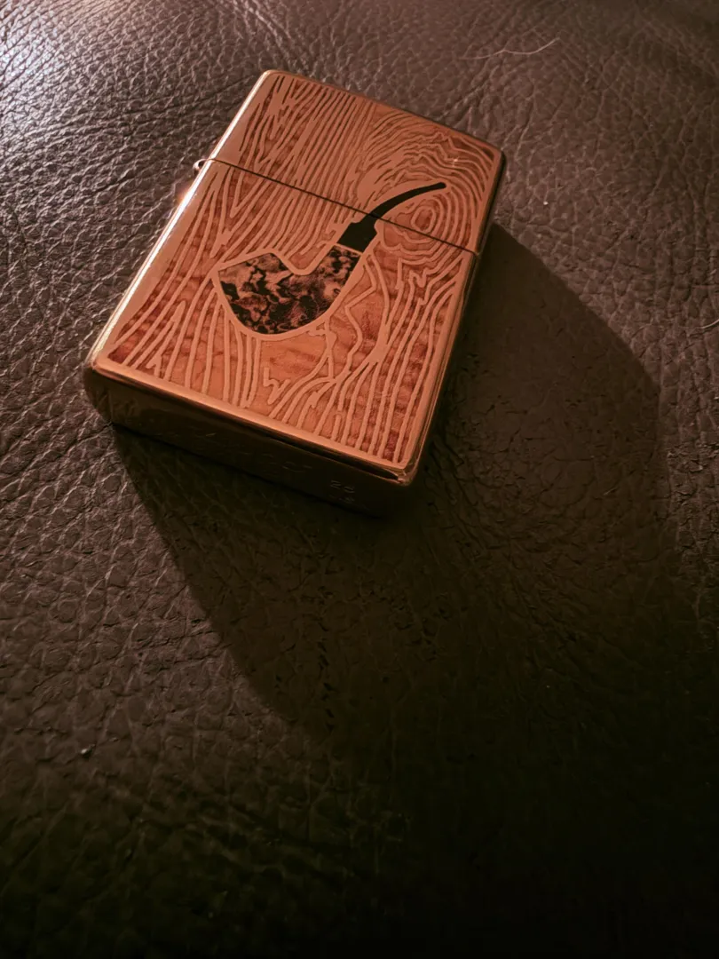 Zippo pipe lighter - in action!