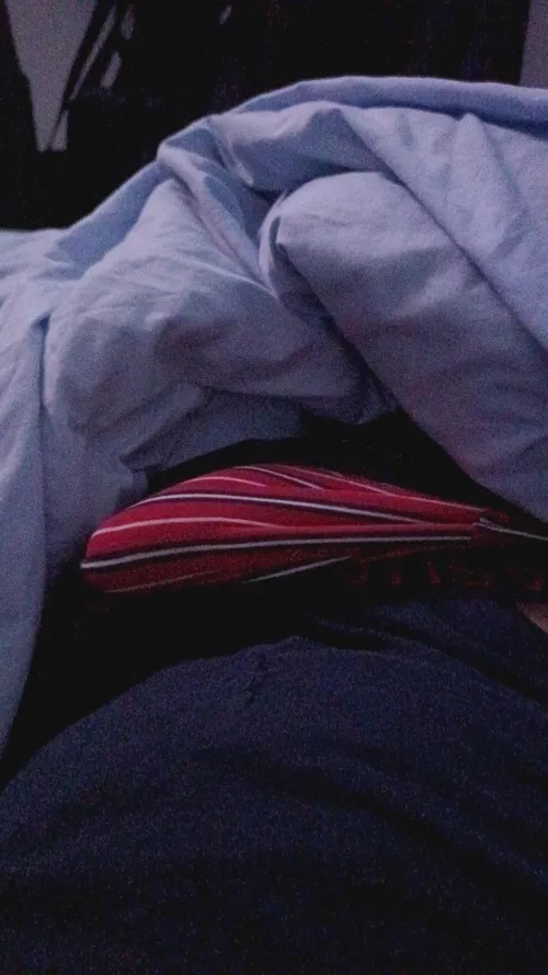 Πολλές καύλες στείλτε