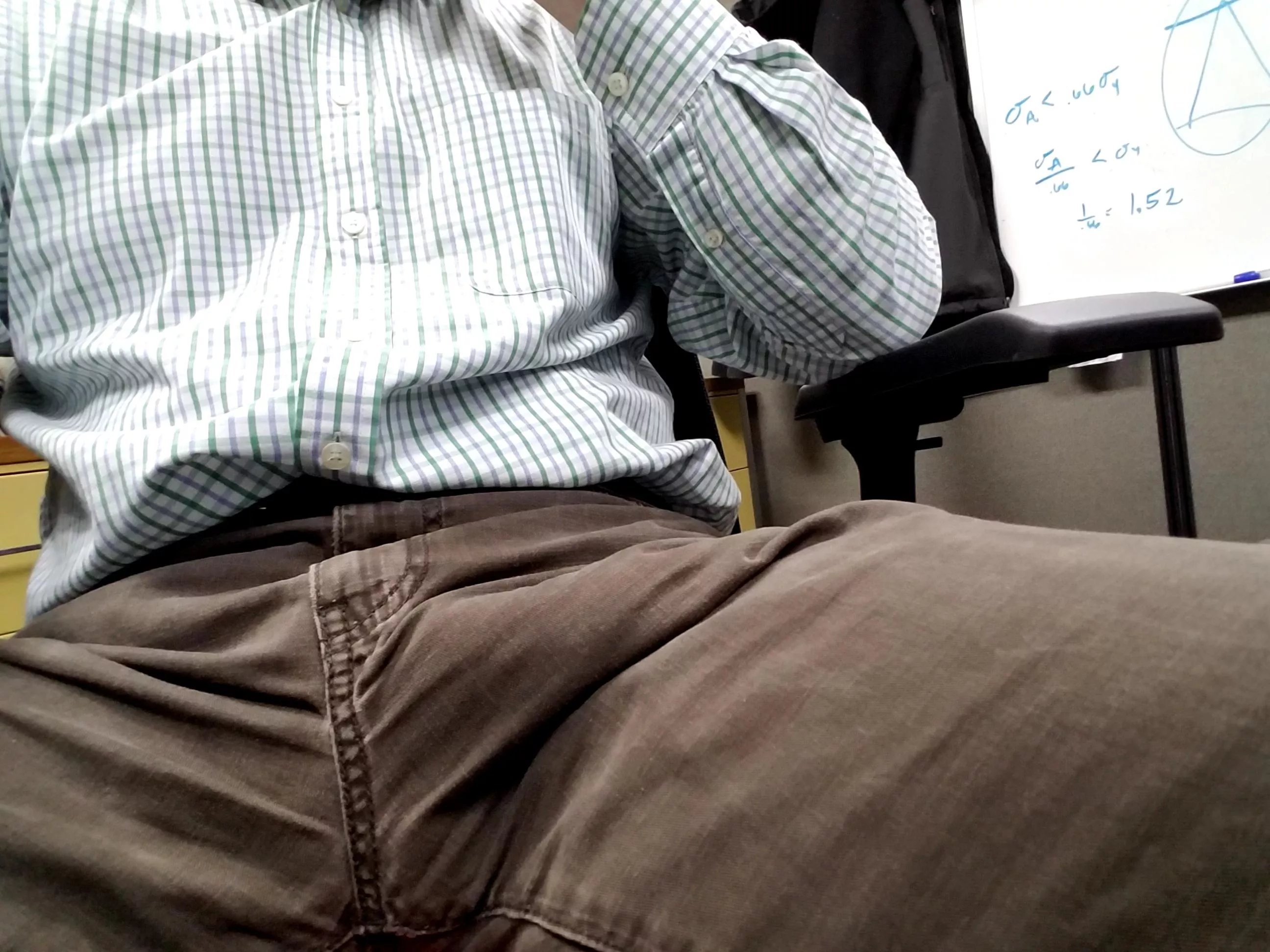 As you can see, I'm a little anxious. So if I have to be here past 5, you get a followup pic that's not so mild...