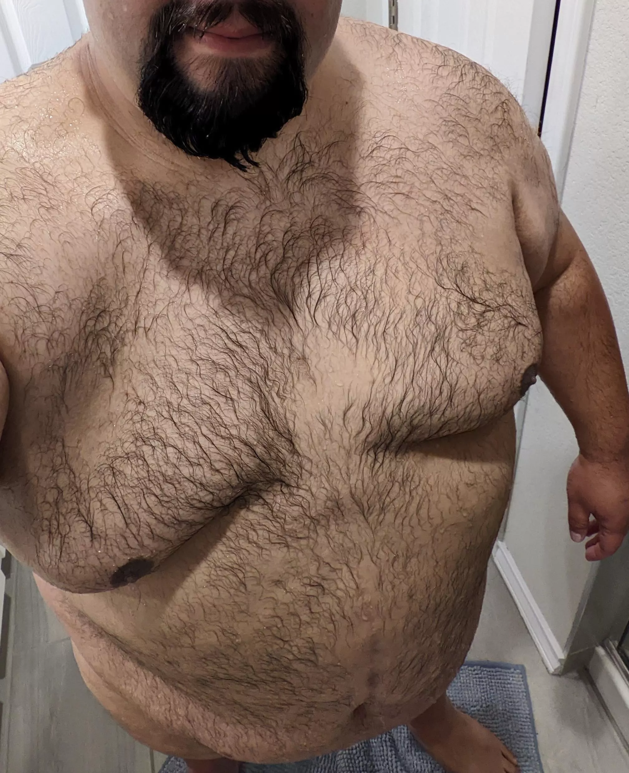 Good morning everyone 🙂 shower, shave/beard trim and off to work!