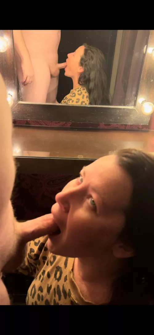 Had to test out these mirrors in Vegas with my friend while everybody else was at the pool.