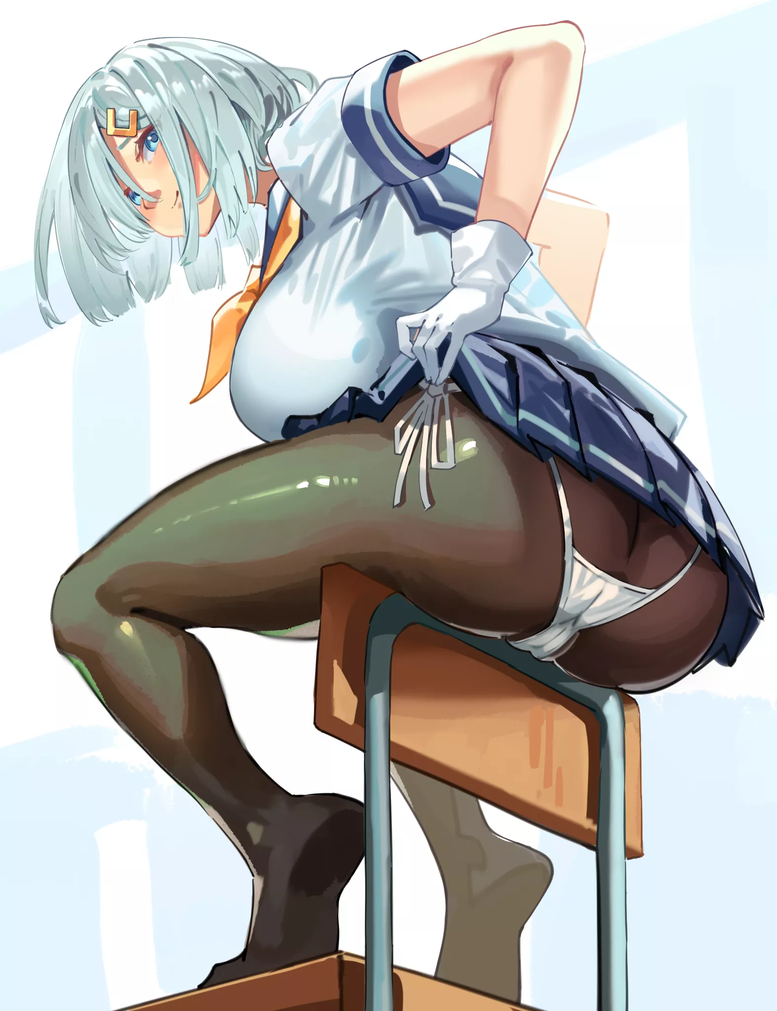 Hamakaze sitting on a chair the cool way