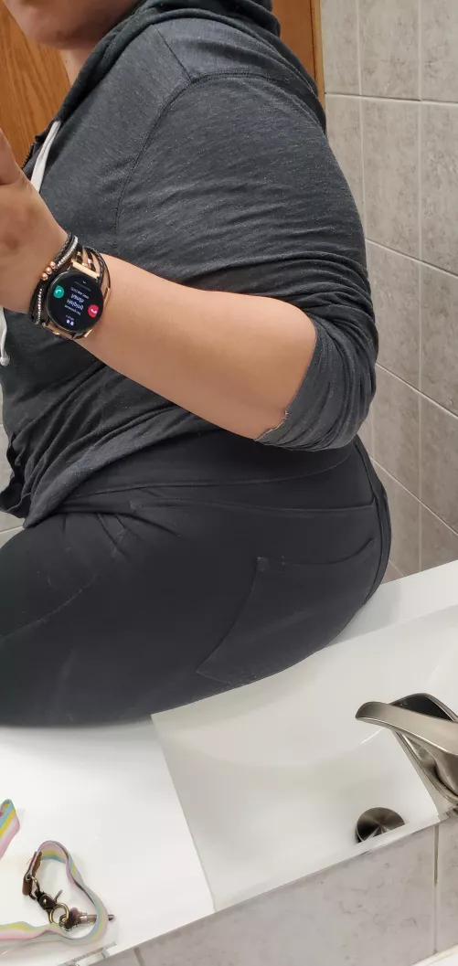 I don't think my ass is that big. is it?