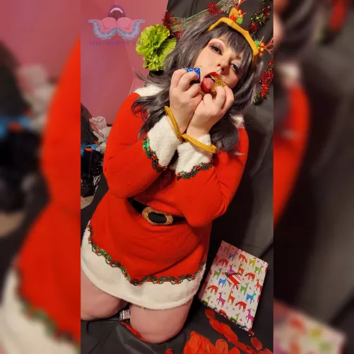 I'd love to share my Christmas treats with you